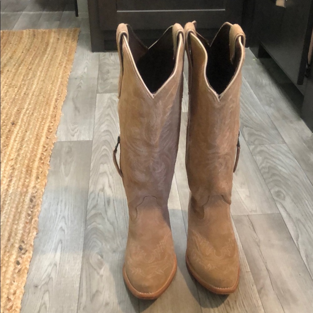 Ariat Casanova X women’s Western boot